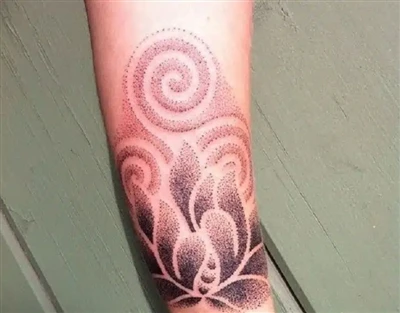 Kas yra puantilizmo tatuiruotė?